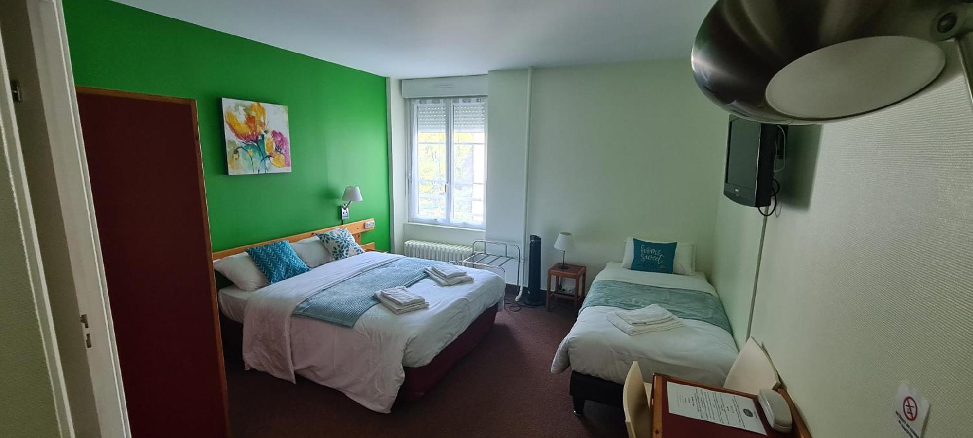Le 120 - Groupe Logis Hotels - Ex Auberge La Terrasse La Châtaigneraie Zewnętrze zdjęcie